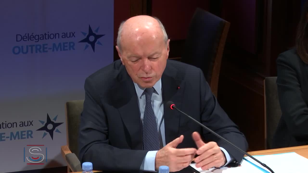 Audition de M. Jacques Toubon, défenseur des droits.